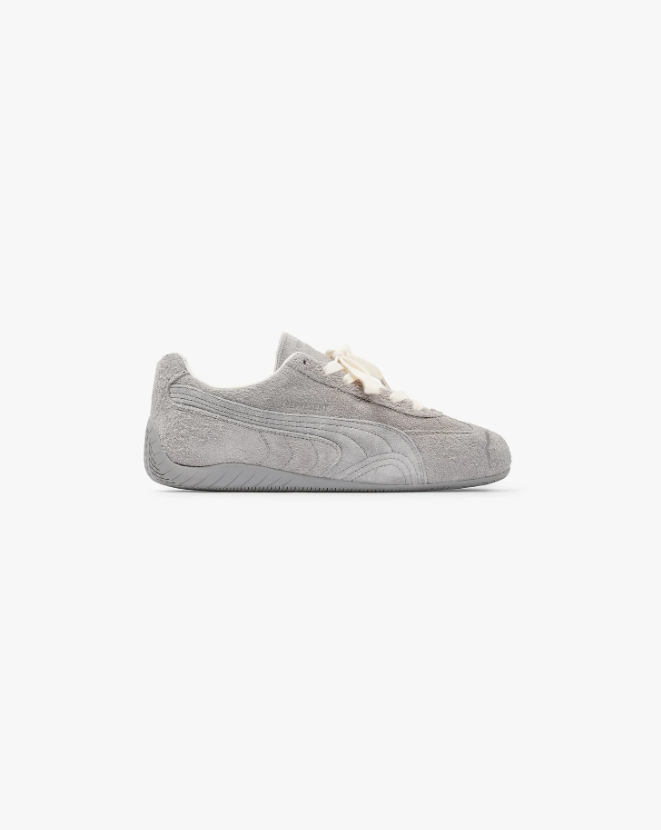 PUMA Low-Profile Sneakers – Light Grey with Cream Laces
