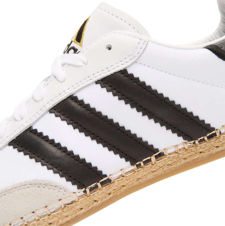 adidas Samba Low-Top Sneakers – White & Black with Woven-Effect Trim