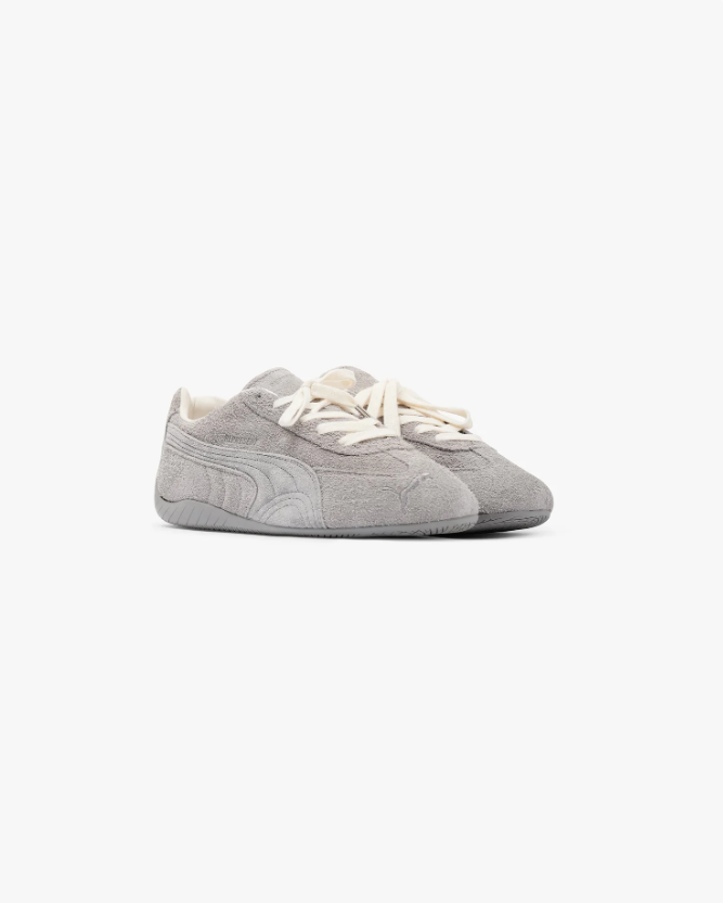 PUMA Low-Profile Sneakers – Light Grey with Cream Laces