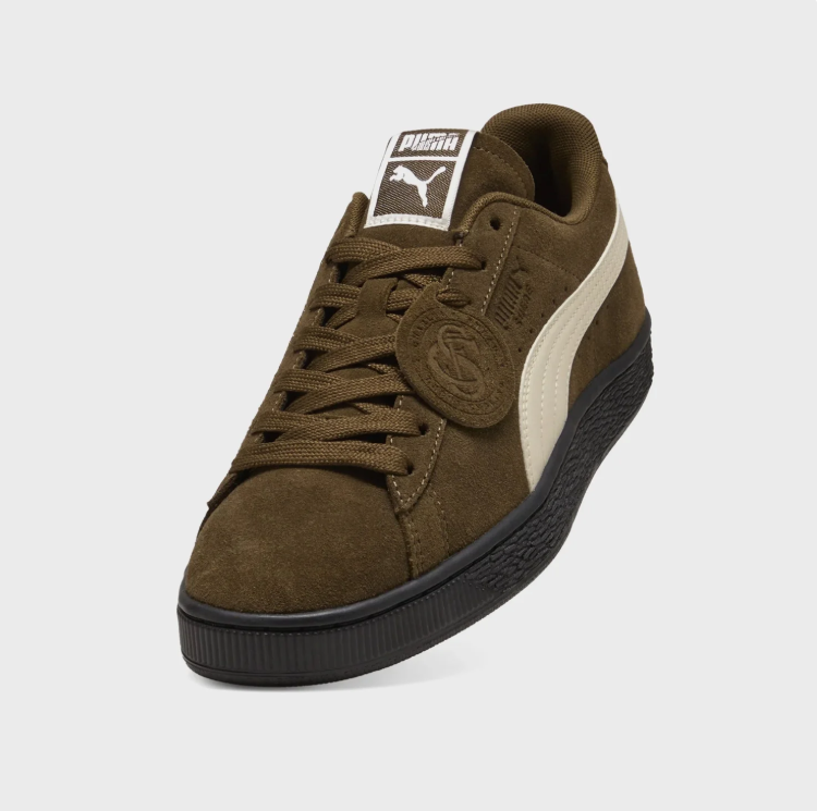 PUMA Low-Top Sneakers – Brown & Cream with Black Sole