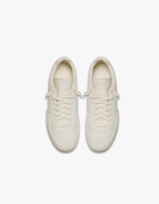 PUMA Low-Top Sneakers – Cream White