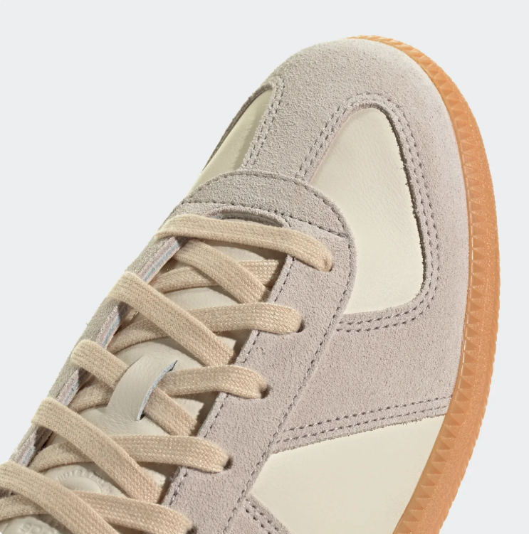 adidas Retro Low-Top Sneakers – Cream & Light Grey Gum Sole
