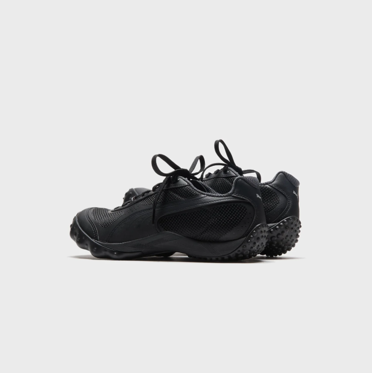 PUMA Sport Sneakers – All Black with Sculpted Textured Sole