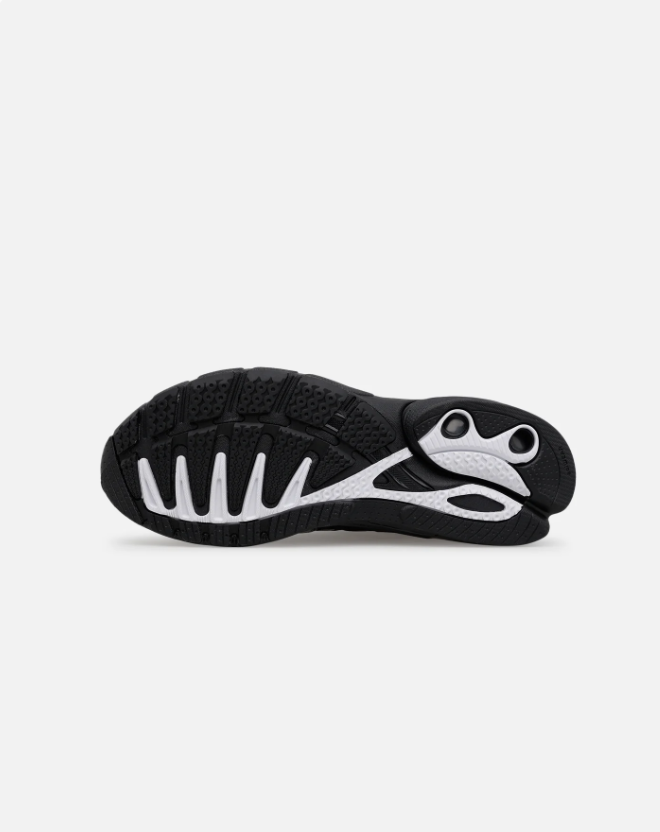 adidas Retro Runner Sneakers – Black & Silver