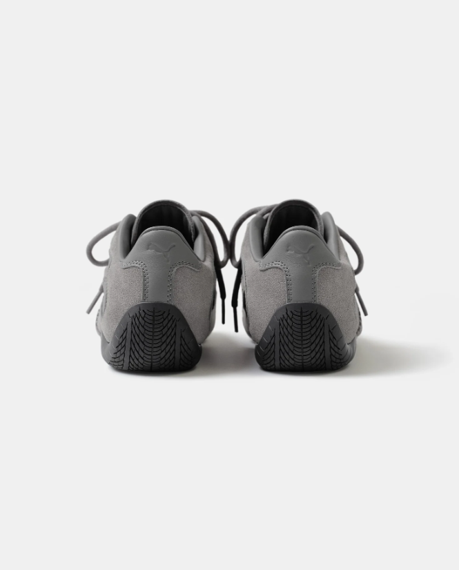 PUMA Low-Profile Sneakers – Grey with Contrast Stitching