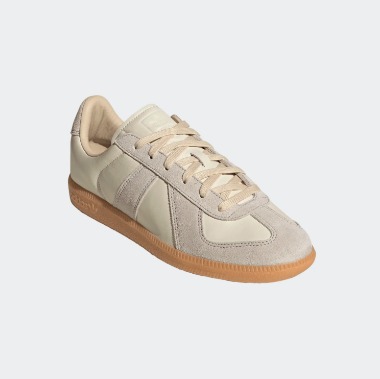 adidas Retro Low-Top Sneakers – Cream & Light Grey Gum Sole