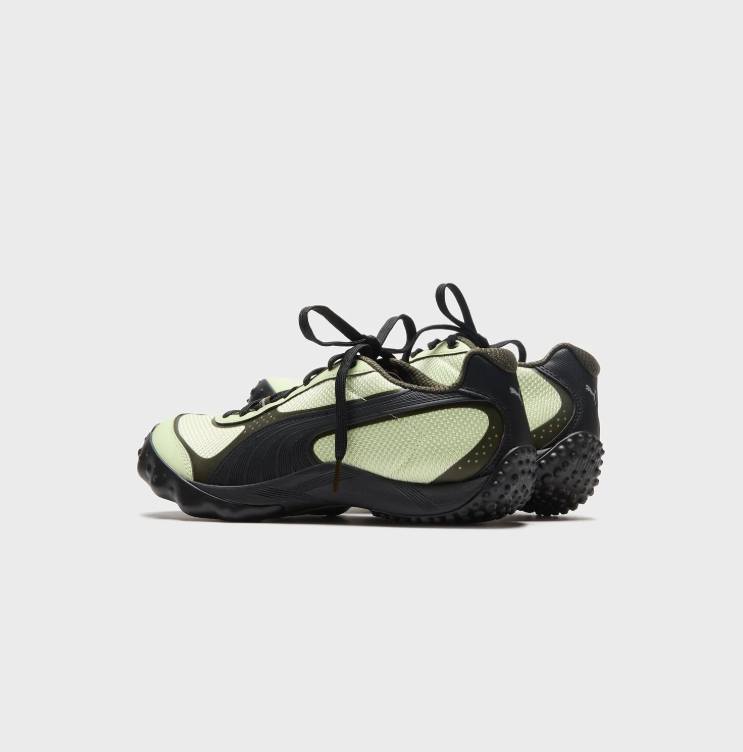 PUMA Sport Sneakers – Pale Lime & Black with Sculpted Sole